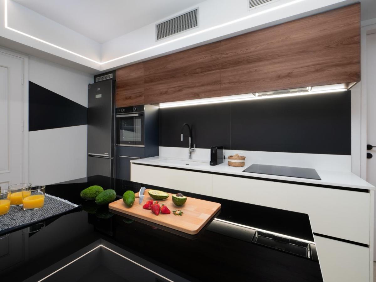 The H Experience - Stylish 2Bd Apt With Balcony In Heraklion Center Exteriér fotografie